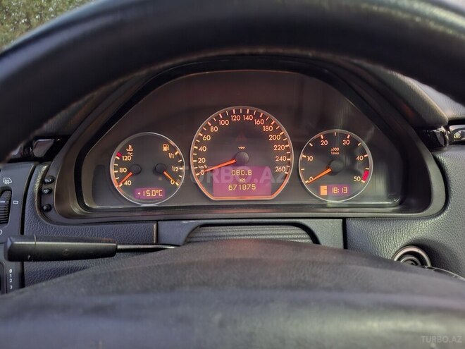 Mercedes E 270 2000, 670,000 km - 2.7 l - Sabirabad