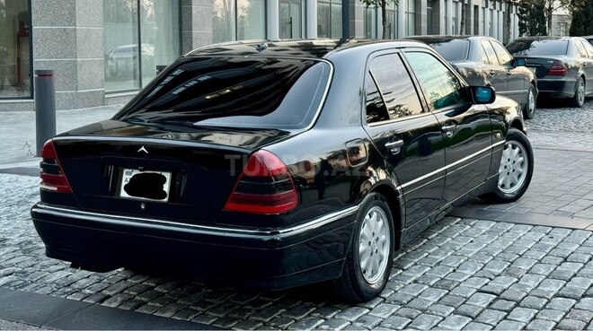Mercedes C 230 2000, 298,000 km - 2.3 l - Bakı