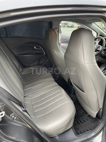 Kia Rio 2015, 192,000 km - 1.4 l - Qax