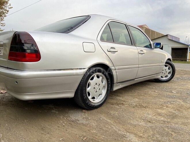 Mercedes C 180 1999, 287,877 km - 1.8 l - Lənkəran
