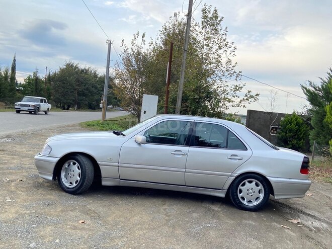 Mercedes C 180 1999, 287,877 km - 1.8 l - Lənkəran