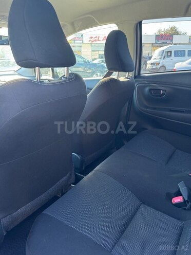 Toyota Vitz 2017, 65,000 km - 1.5 l - Sumqayıt