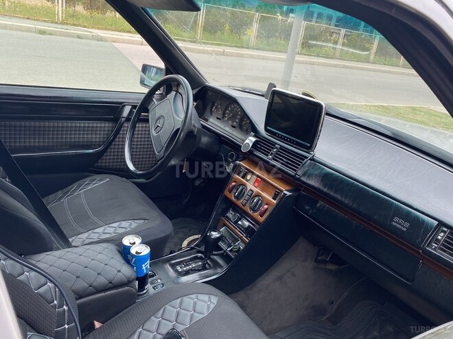 Mercedes E 220 1994, 396,416 km - 2.2 l - Gəncə