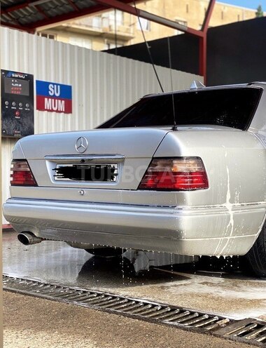 Mercedes E 220 1994, 396,416 km - 2.2 l - Gəncə