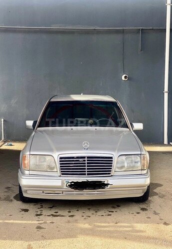 Mercedes E 220 1994, 396,416 km - 2.2 l - Gəncə