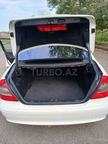 Mercedes E 300 2008, 28,000 km - 3.0 l - Quba