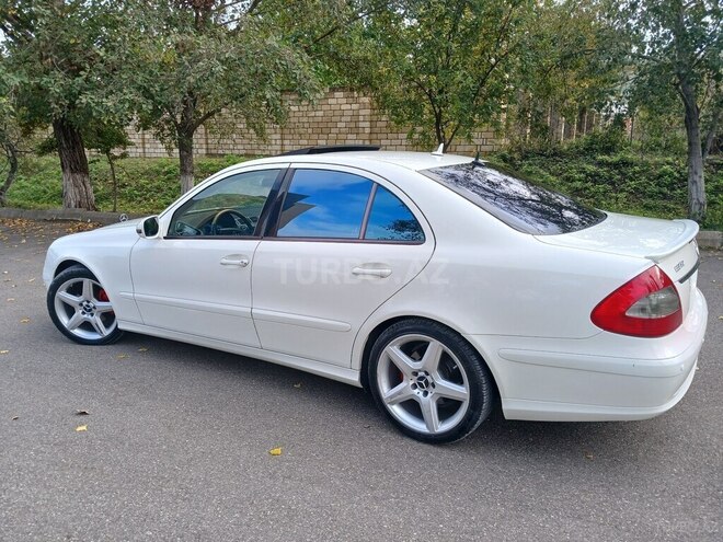 Mercedes E 300 2008, 28,000 km - 3.0 l - Quba