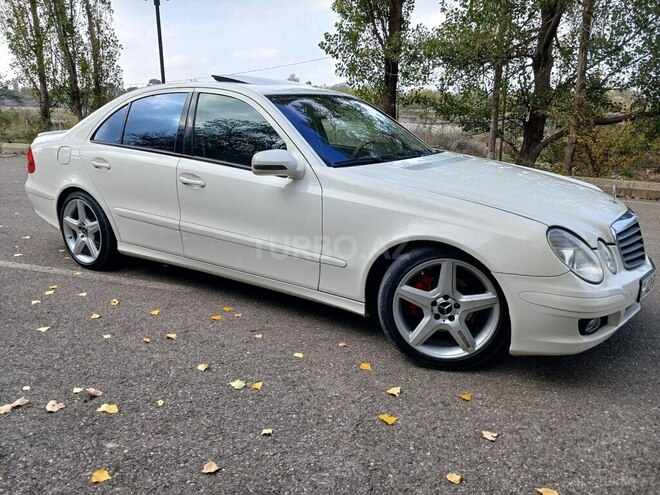 Mercedes E 300 2008, 28,000 km - 3.0 l - Quba