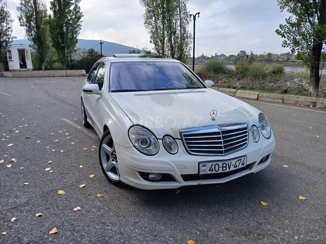 Mercedes E 300 2008, 28,000 km - 3.0 l - Quba
