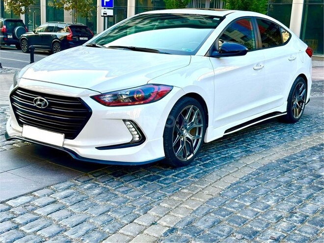 Hyundai Elantra 2017, 115,567 km - 2.0 л - Bakı