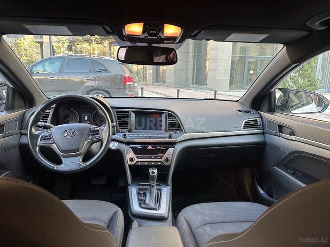 Hyundai Elantra 2017, 115,567 km - 2.0 л - Bakı
