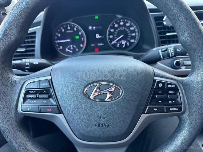 Hyundai Elantra 2018, 128,748 km - 2.0 л - Bakı