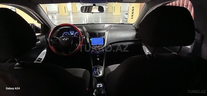 Hyundai Accent 2011, 231,000 km - 1.4 l - Gəncə