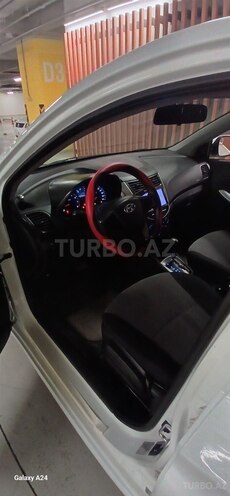 Hyundai Accent 2011, 231,000 km - 1.4 l - Gəncə