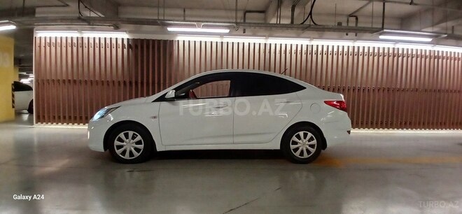 Hyundai Accent 2011, 231,000 km - 1.4 l - Gəncə