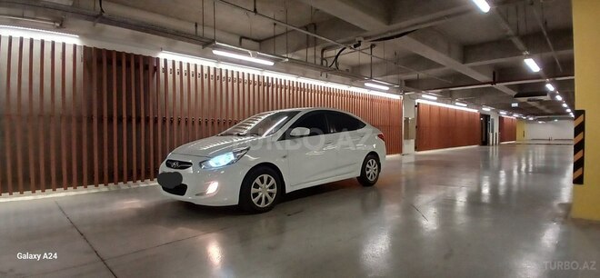 Hyundai Accent 2011, 231,000 km - 1.4 l - Gəncə