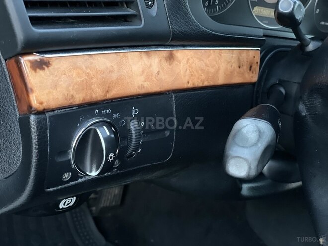 Mercedes E 220 d 2007, 315,578 km - 2.2 l - Sumqayıt