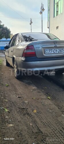 Opel Vectra 1996, 350,000 km - 1.8 l - Cəlilabad