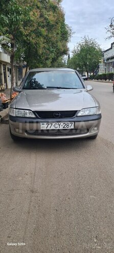 Opel Vectra 1996, 350,000 km - 1.8 l - Cəlilabad