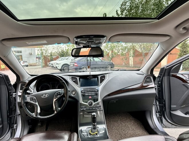 Hyundai Grandeur 2015, 190,899 km - 2.2 l - Bakı