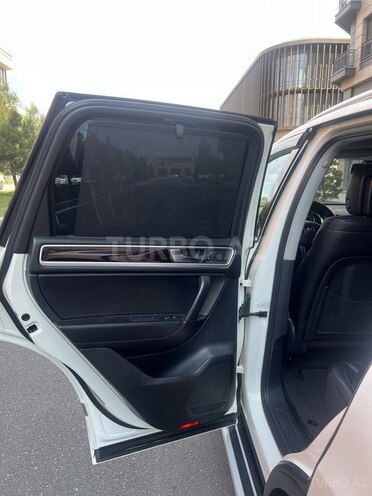 Volkswagen Touareg 2010, 218,000 km - 3.6 l - Bakı