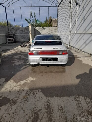 LADA (VAZ) 2112 2003, 402,000 km - 1.5 l - Yevlax