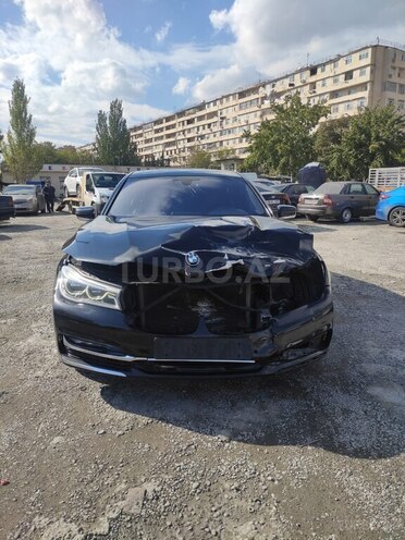 BMW 740 2016, 196,235 km - 3.0 l - Bakı