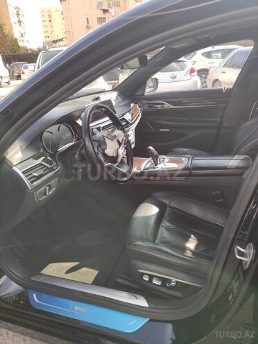 BMW 740 2016, 196,235 km - 3.0 l - Bakı
