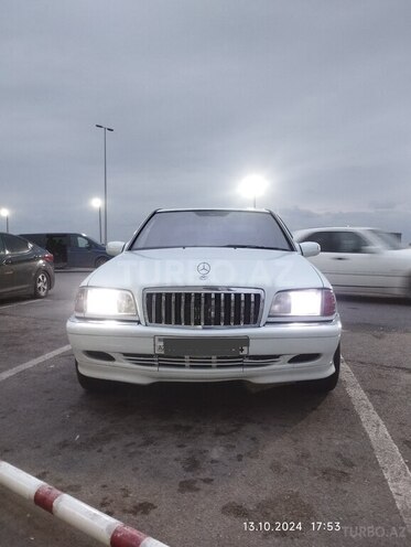 Mercedes C 220 d 2000, 360,000 km - 2.2 l - İmişli