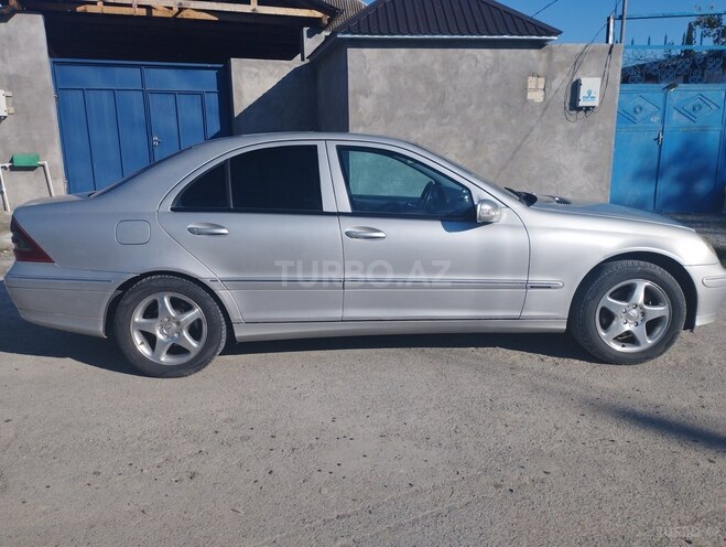 Mercedes C 220 d 2000, 555,470 km - 2.2 l - Ucar