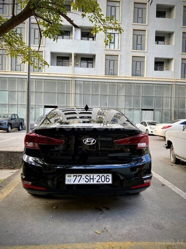 Hyundai Elantra 2018, 107,000 km - 2.0 l - Bakı