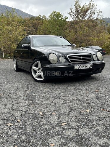 Mercedes E 240 2001, 365,000 km - 2.4 l - Qəbələ