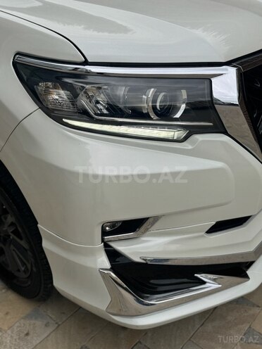 Toyota Land Cruiser Prado 2010, 178,000 km - 2.7 l - Bakı