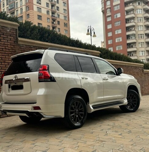 Toyota Land Cruiser Prado 2010, 178,000 km - 2.7 l - Bakı