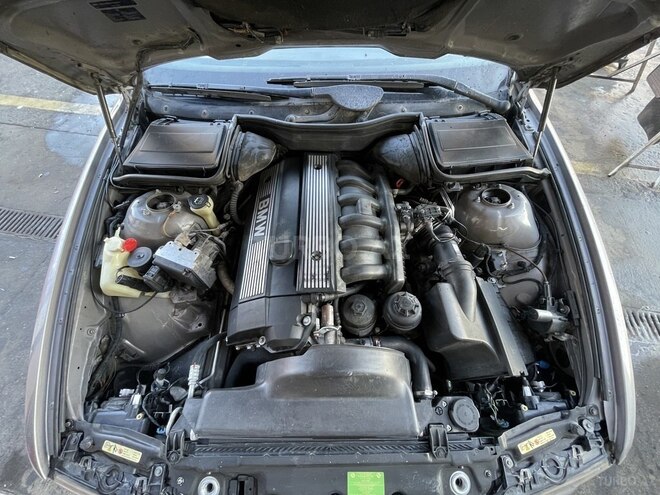 BMW 528 1996, 400,000 km - 2.8 l - Bakı