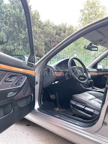 BMW 528 1996, 400,000 km - 2.8 l - Bakı