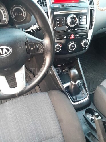 Kia Ceed 2009, 198,000 km - 1.4 l - Qəbələ
