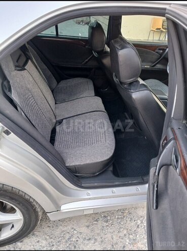 Mercedes E 220 d 2001, 650,000 km - 2.2 л - Saatlı