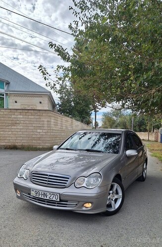 Mercedes C 220 d 2005, 480,000 km - 2.2 l - Bakı