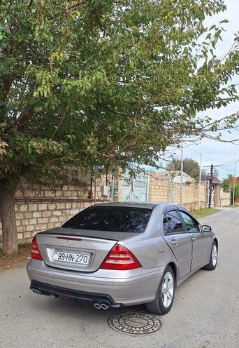 Mercedes C 220 d 2005, 480,000 km - 2.2 l - Bakı