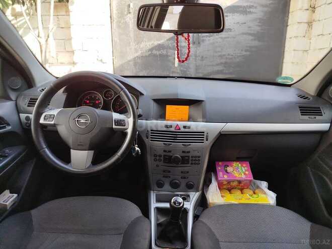 Opel Astra 2009, 239,000 km - 1.4 l - Bakı