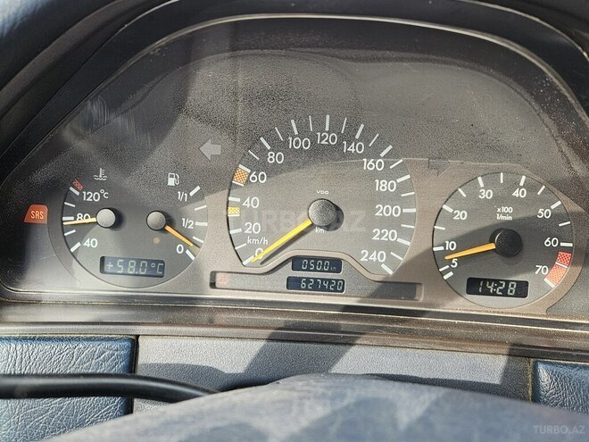 Mercedes E 200 1997, 627,420 km - 2.0 l - Bakı