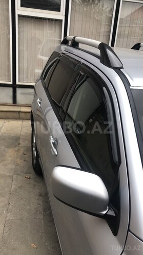 Mitsubishi Outlander 2004, 338,000 km - 2.4 л - Qusar