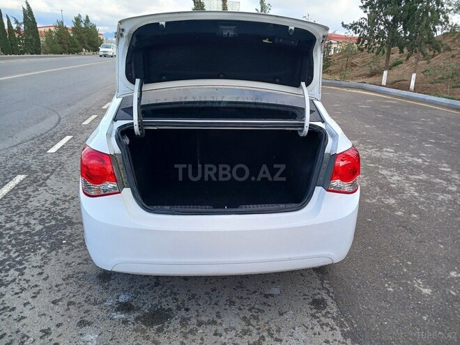 Chevrolet Cruze 2014, 254,054 km - 1.4 л - Şirvan