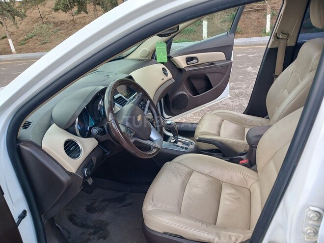 Chevrolet Cruze 2014, 254,054 km - 1.4 л - Şirvan