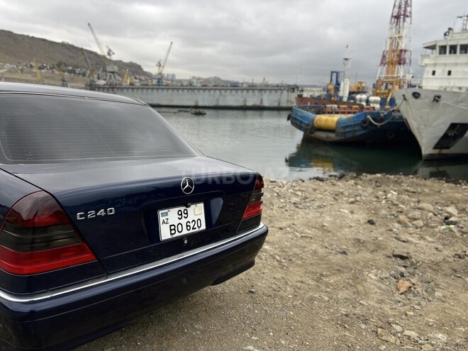 Mercedes C 240 1999, 289,000 km - 2.4 l - Bakı