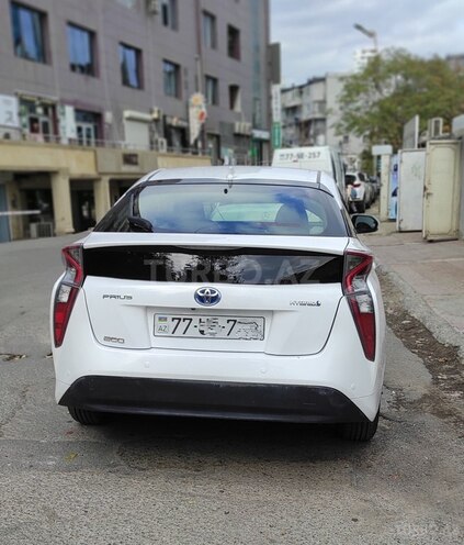 Toyota Prius 2018, 89,400 km - 1.8 l - Bakı