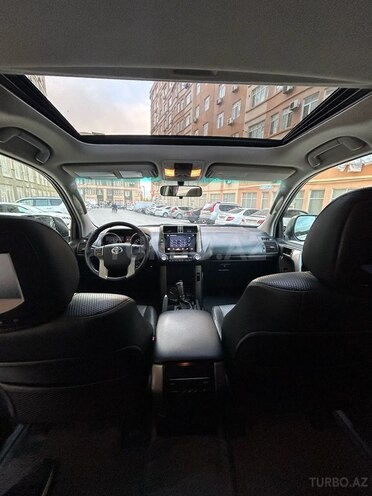 Toyota Land Cruiser Prado 2012, 150,000 km - 2.7 l - Bakı