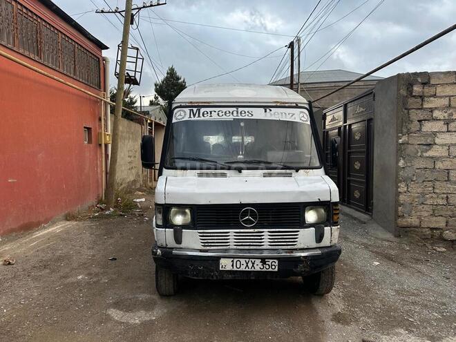 Mercedes 208 D 1994, 390,000 km - 2.3 l - Bakı