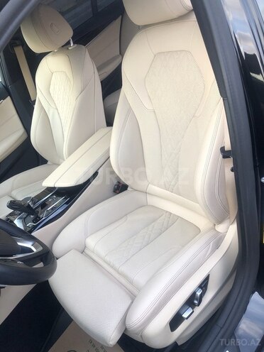 BMW 530e 2022, 31,000 km - 2.0 л - Bakı